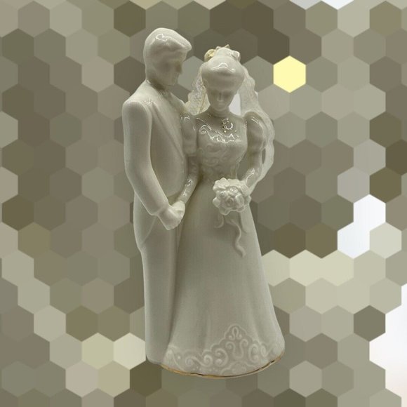 San Francisco Music Box Company Vintage Musical Bride & Groom Porcelain Figure - Picture 6 of 16